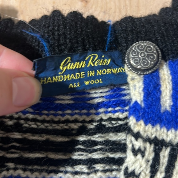 Vintage handmade Norwegian sweater all wool - Picture 2 of 5